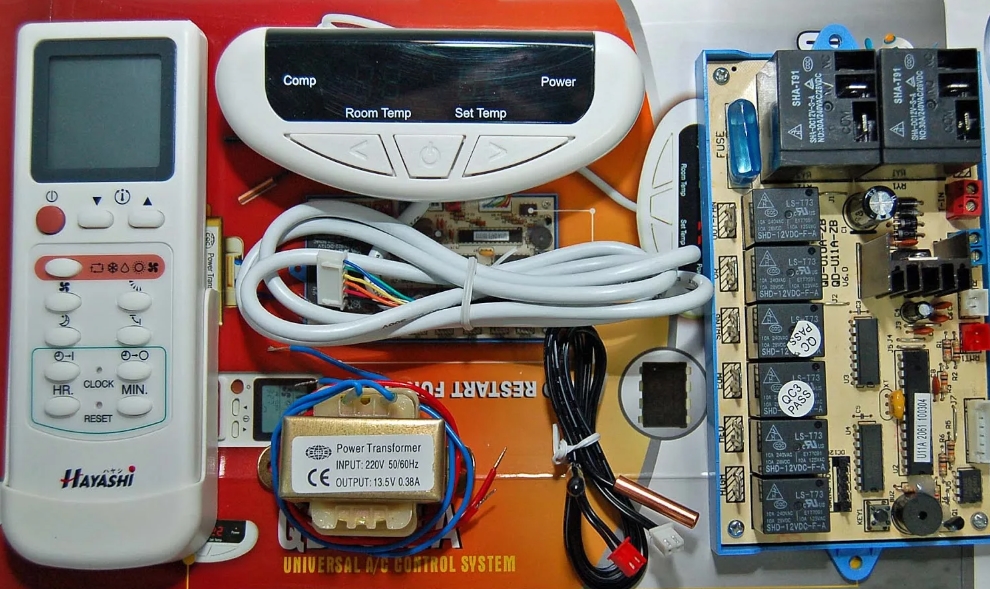 Снимок одного из видов Блока управления с датчиками бытового кондиционера